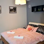Przy źródełku Apartamento *